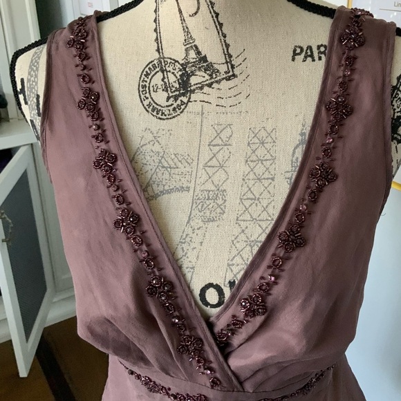 TED BAKER Silk Purple Mauve Beaded V-Neck Tie Back Sleeveless Blouse SZ Small - Picture 5 of 16